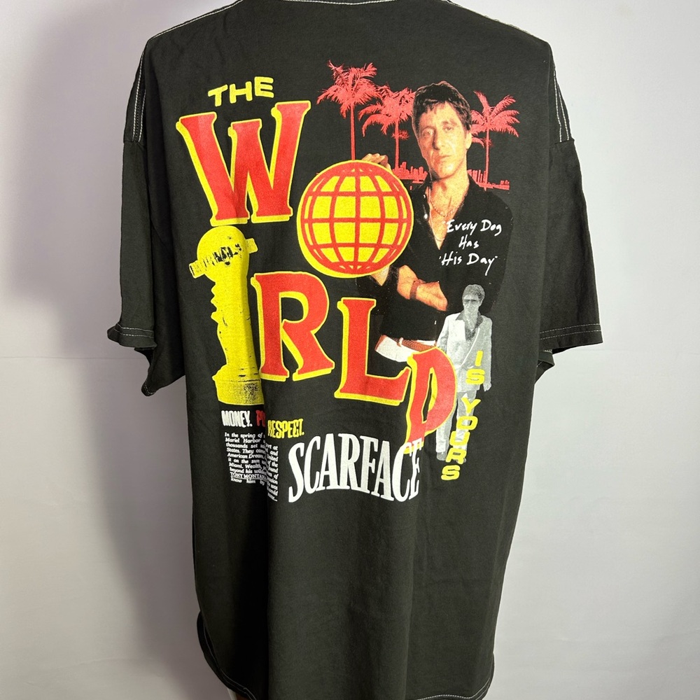 Scarface The World Is Yours Graphic T-Shirt NWOT